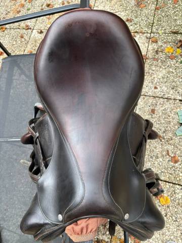 Selle voltaire cross 18 pouces