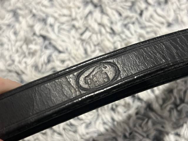 R&ecirc;nes ou r&ecirc;nes allemande NEUF  Cuir noir lisse  