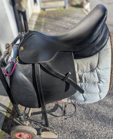 Selle en cuir