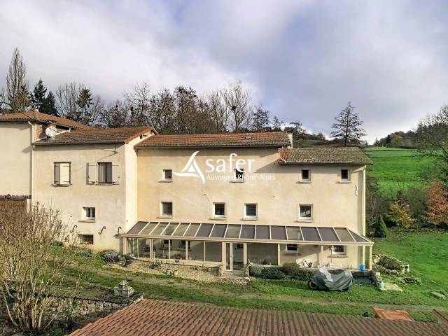 Propriete batie secteur naturel - st symphorien sur coise