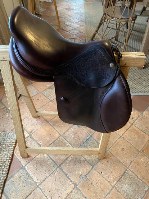 Selle  CWD double quartiers couleur tabac