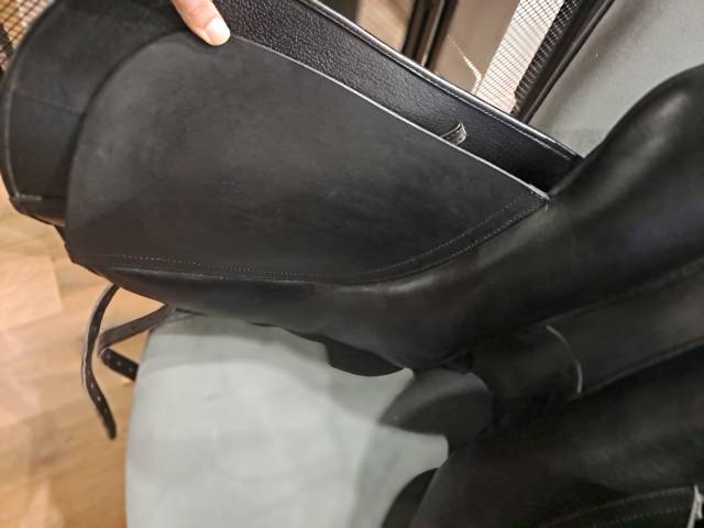 Selle dressage 17"