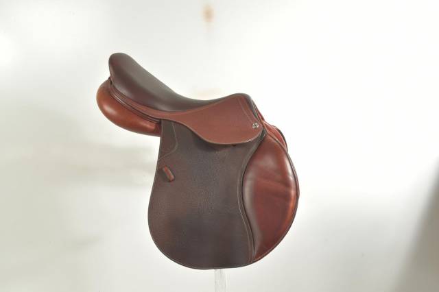 CWD Selle Optim close contact 17,5"