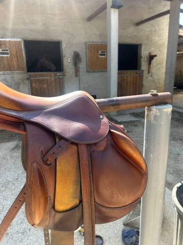 Selle cross devoucoux