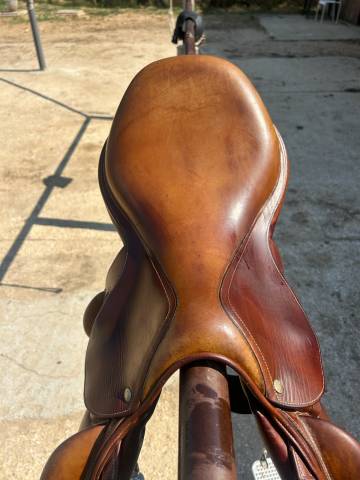 Selle cross devoucoux