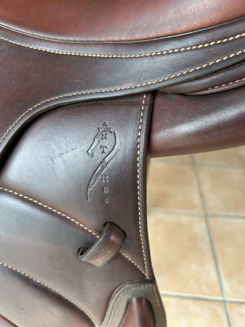 Selle Antar&egrave;s mono quartier 17.5