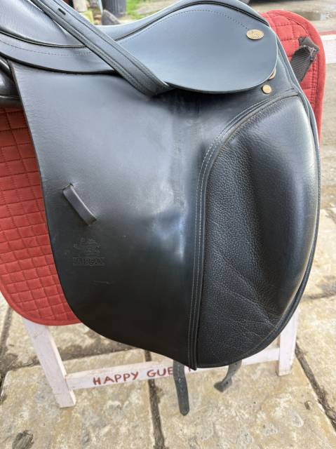 Selle dressage fairfax arcade interchangeable 17,5&rsquo;