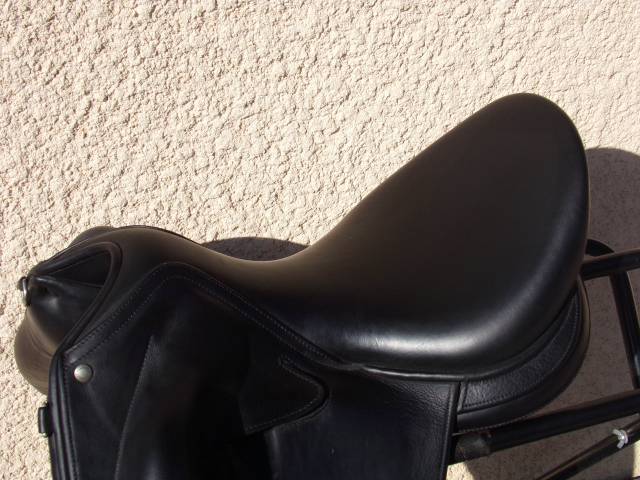Selle Dressage Childeric DPL 17'5 Superbe Etat