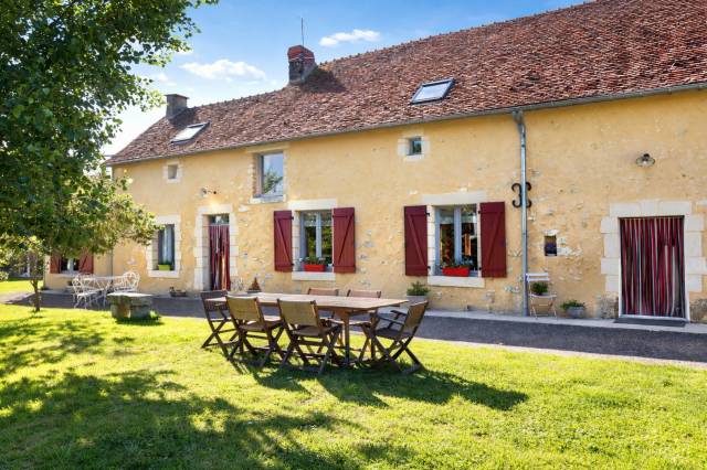 Propriété équestre 12 ha– écurie 6 boxes – orne (61)