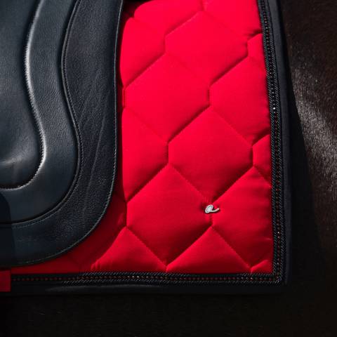 Tapis de selle Oakleigh - QHP - Rouge profond avec strass