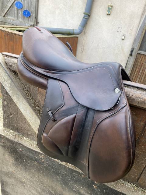 Selle Equipe Carbon 17,5