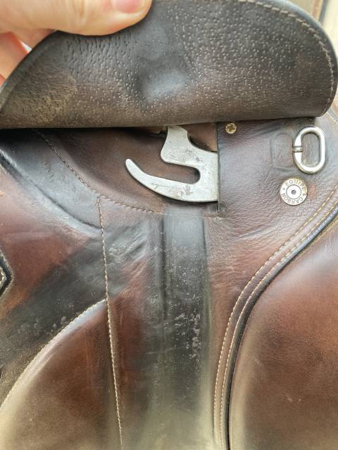 Selle Equipe Carbon 17,5