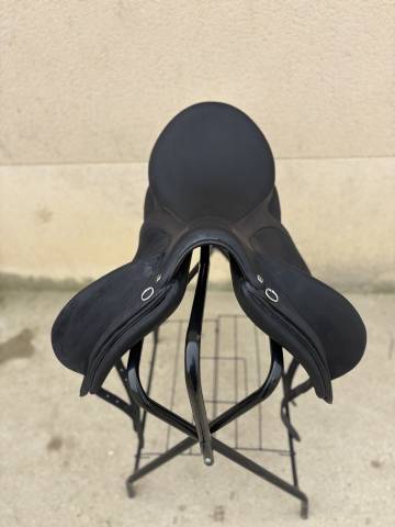 &Agrave; vendre Selle de dressage Devoucoux Harmonie