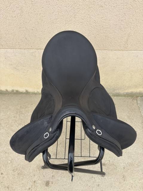 &Agrave; vendre Selle de dressage Devoucoux Harmonie