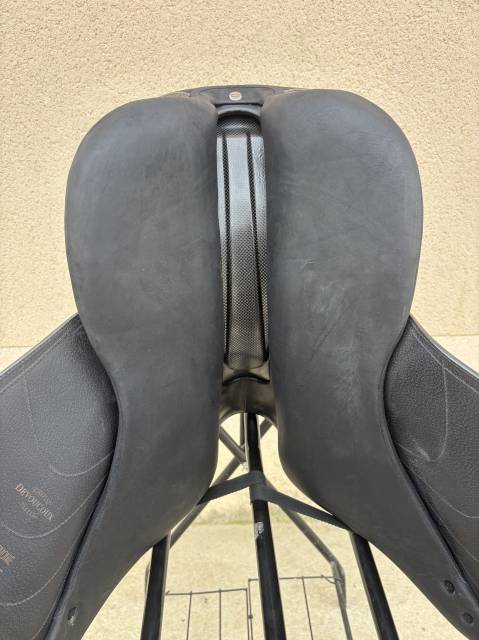 &Agrave; vendre Selle de dressage Devoucoux Harmonie