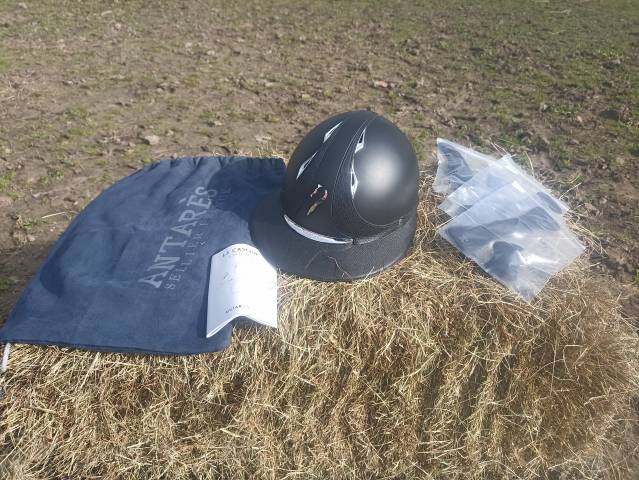 Casque Antar&egrave;s galaxy &eacute;clipse 