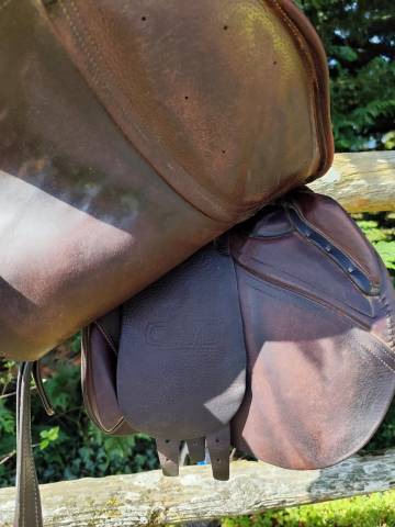 Selle CWD 16,5 pouces 