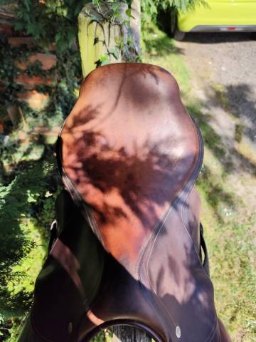 Selle CWD 16,5 pouces 