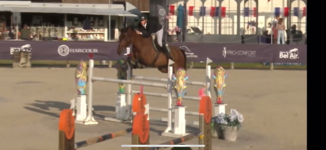 Jument de 10 pour gagner 140/145 