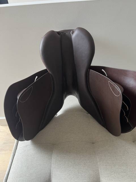 Selle forestier mod&egrave;le prem&rsquo;s 