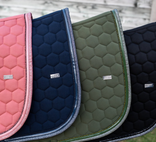Tapis de selle Atlas Rose - GEM - &Eacute;l&eacute;gance et confort