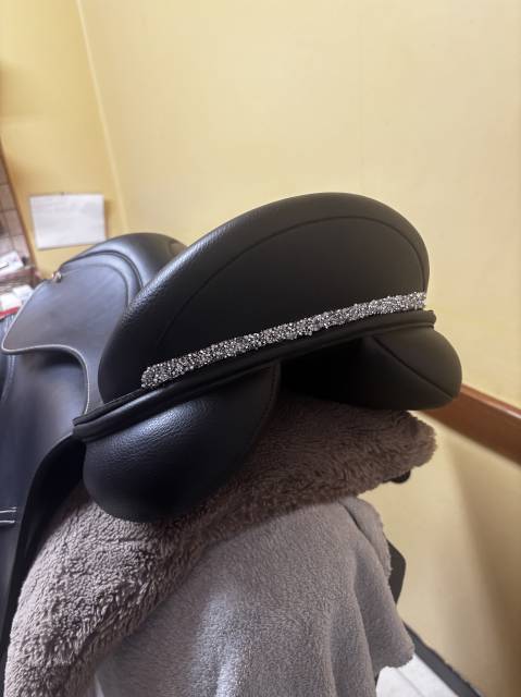 Selle mixte waldausen full &eacute;quip&eacute; 17,5p 