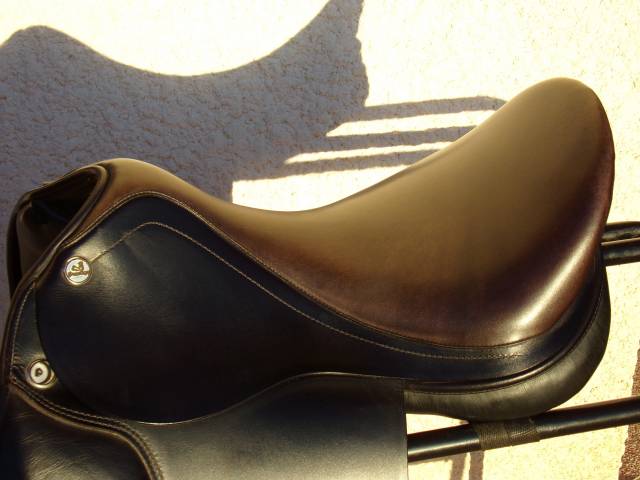 Selle Dressage Prestige 17' arcade modifiable 