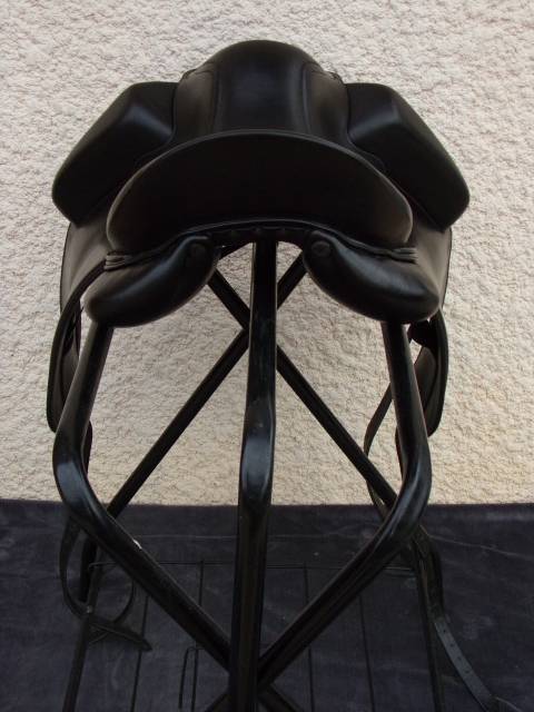 Selle Dressage Aulion 16'5/17'