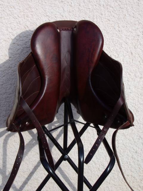 Selle Dressage Antares Concept 17'