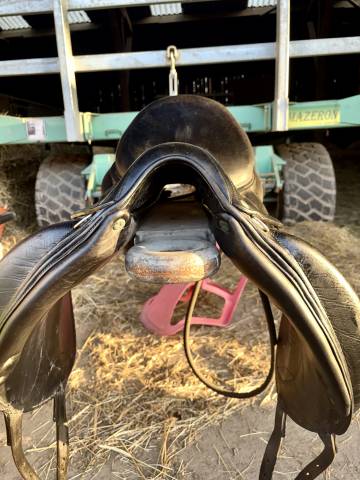 Selle de dressage Devoucoux Malika