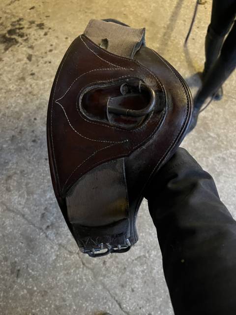 Selle devoucoux Chiberta O  Taille 17 P 