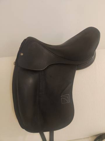 Sella dressage 