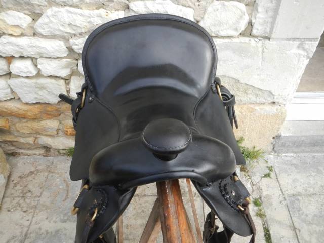 Selle de randonn&eacute;e Cathare