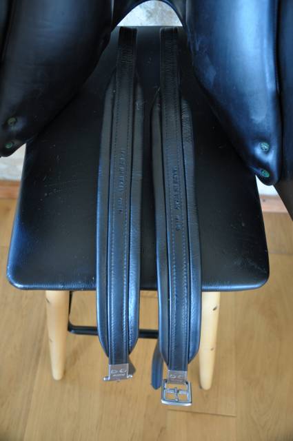 Selle Devoucoux Biarritz lab veau 17,5