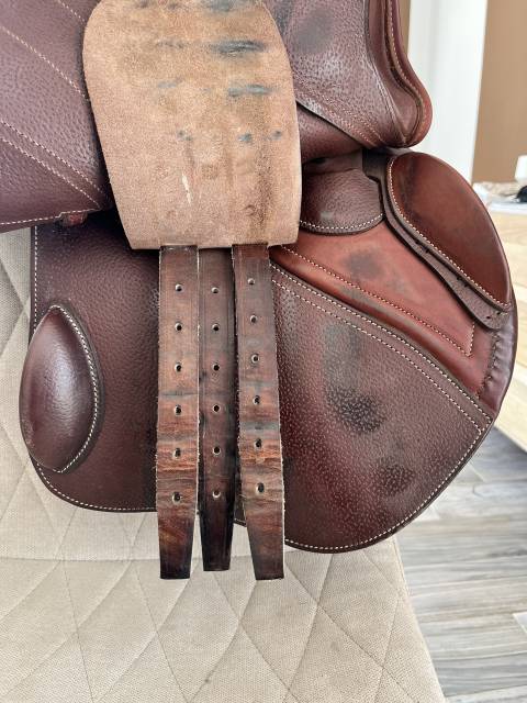 Selle CWD 2GS mademoiselle Taille 17,5 Ann&eacute;e 2021