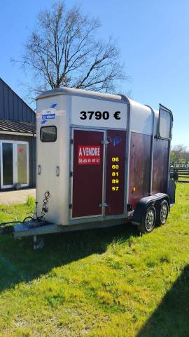 Van 2 places – marque ifor wiliams