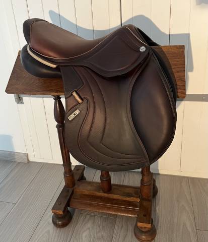 Selle CWD Mademoiselle 2 Gs 16,5 pouces