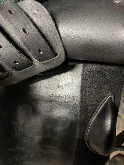 Selle &agrave; vendre - 17,5"