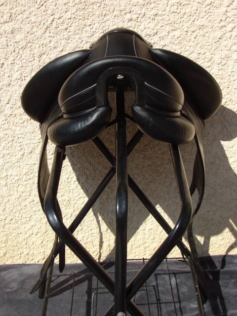 Selle Dressage Devoucoux Makila Harmonie 17'5