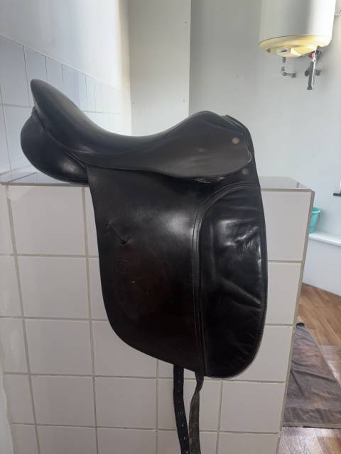 Selle de dressage Daaleman