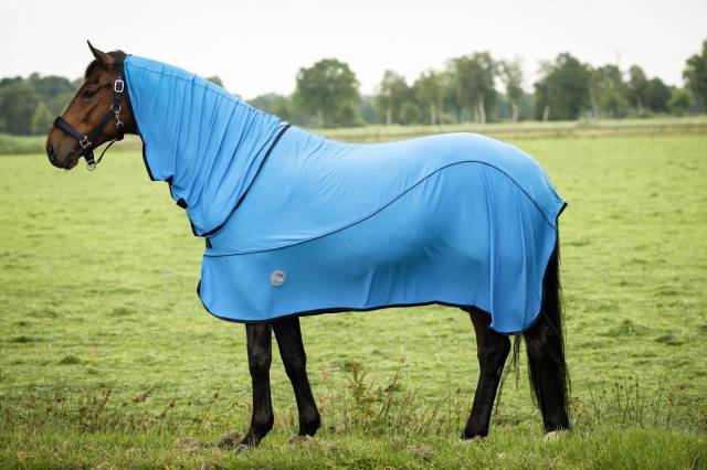Couverture refroidissante EquineCare Pro - HKM - L&eacute;ger et respirant