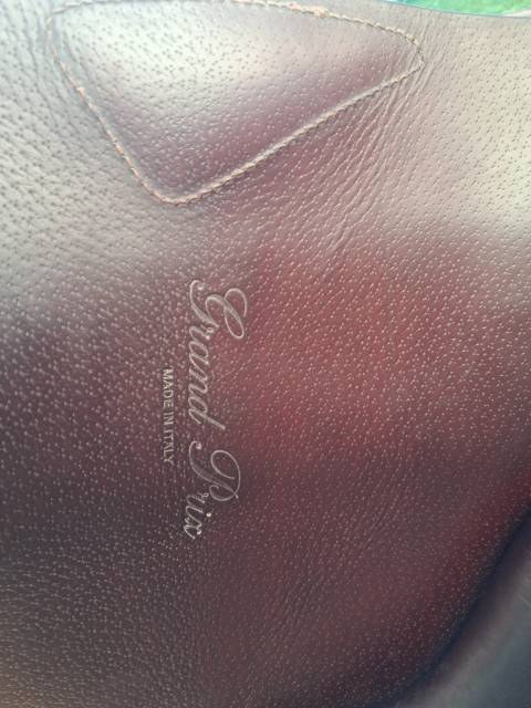 Selle EQUIPE mod&egrave;le Grand Prix