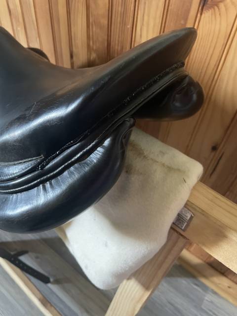 Selle monoquartier Forestier Ilium 17,5