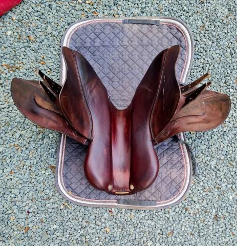 SELLE CWD SE03