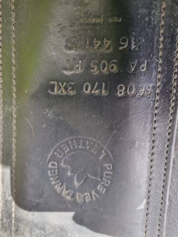 Selle de dressage CWD