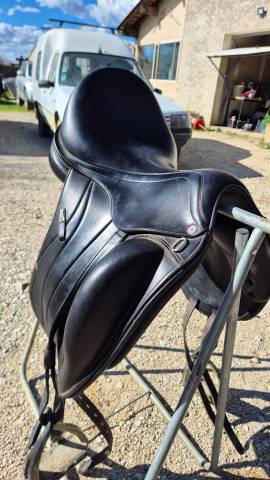 Selle dressage &eacute;quipe Viktoria