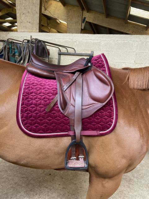 Selle devoucoux chiberta lab 18 pouces 