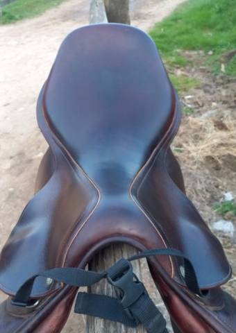Selle Childeric 17,5 pouces