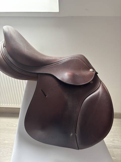 Selle &Eacute;ric Thomas 