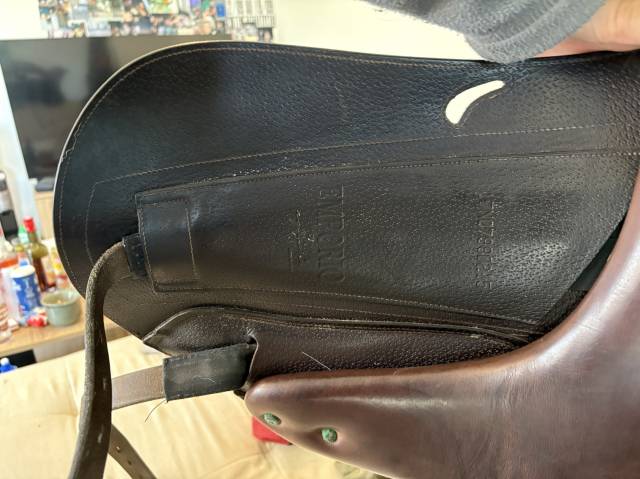 selle de dressage &eacute;quipe 